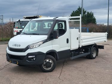 IVECO DAILY Benne 35C15 3.0d 146cv BVM6 / BLUETOOTH/ATTELAGE/REGULATEUR DE VITESSE