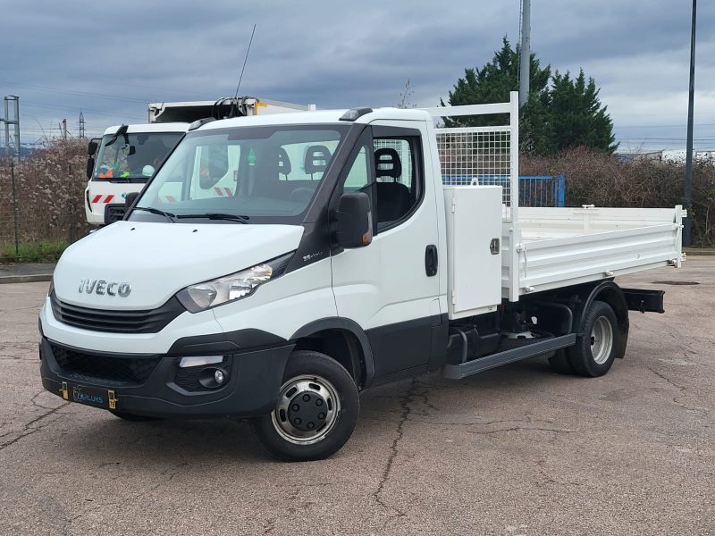 IVECO DAILY Benne 35C15 3.0d 146cv BVM6 / BLUETOOTH/ATTELAGE/REGULATEUR DE VITESSE
