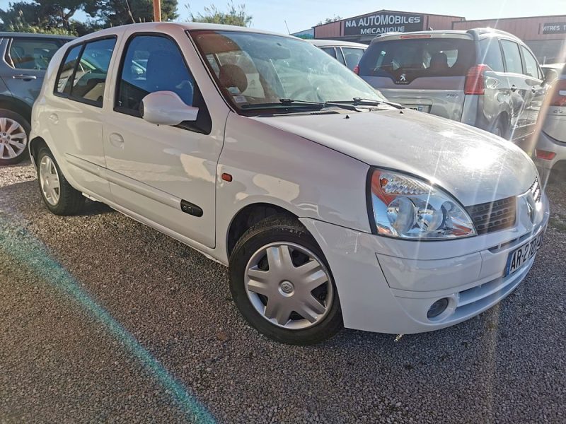 RENAULT CLIO II 1,5DCI 64CH CAMPUS 2010