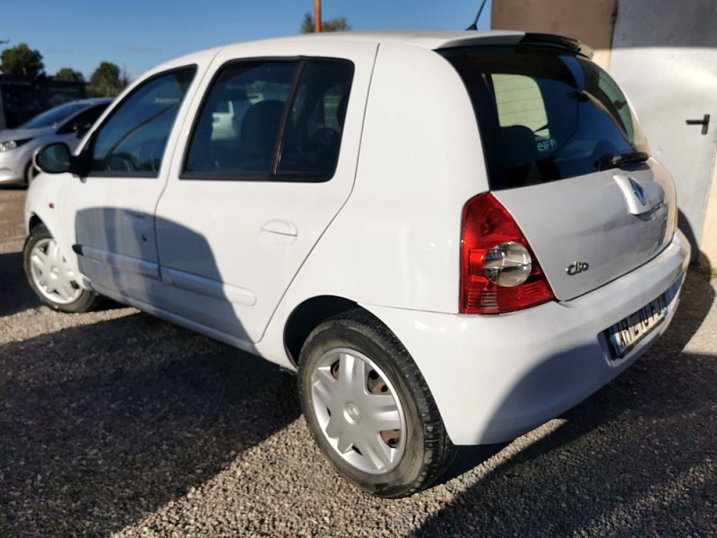 RENAULT CLIO II 1,5DCI 64CH CAMPUS 2010