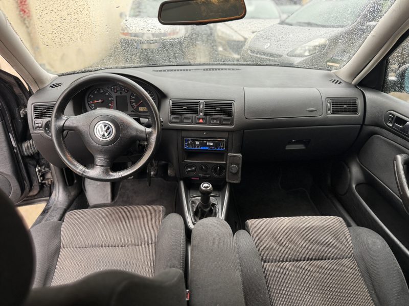 VOLKSWAGEN GOLF IV 1999