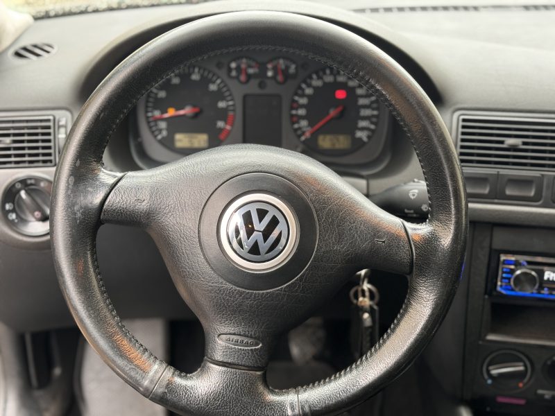 VOLKSWAGEN GOLF IV 1999