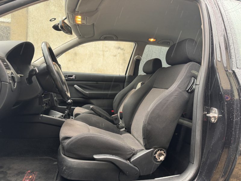 VOLKSWAGEN GOLF IV 1999