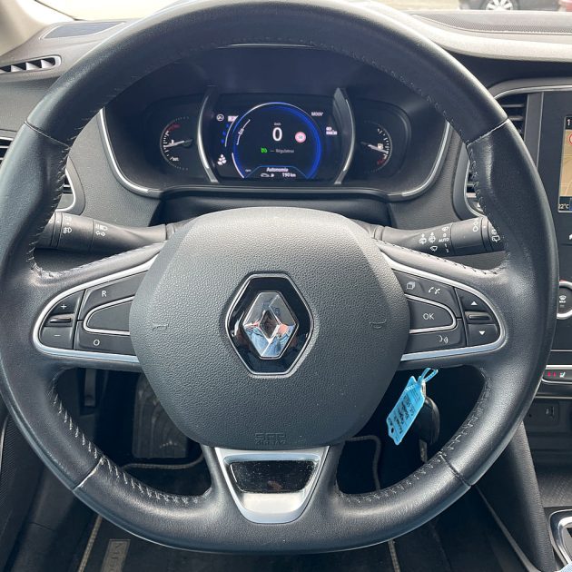 RENAULT MEGANE IV ZEN DCI 110 CV EDC 1ère Main Garantie 12 Mois