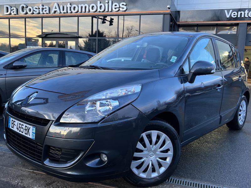 RENAULT SCENIC III 1.5 DCI 110 PREMIERE MAIN / 76 600 Kms GPS BLUETOOTH CRIT AIR 2 - GARANTIE 1 AN