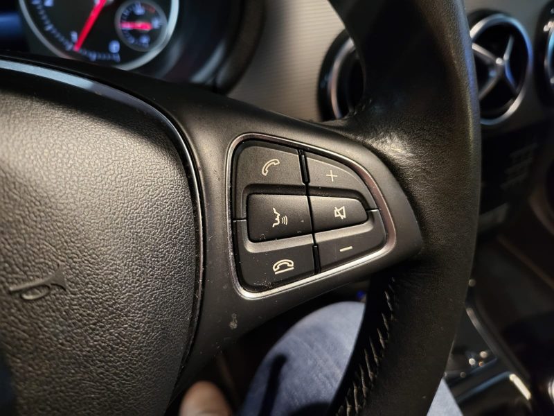 180d 109 cv INSPIRATION / CAMERA AR / REGULATEUR / BLUETOOTH