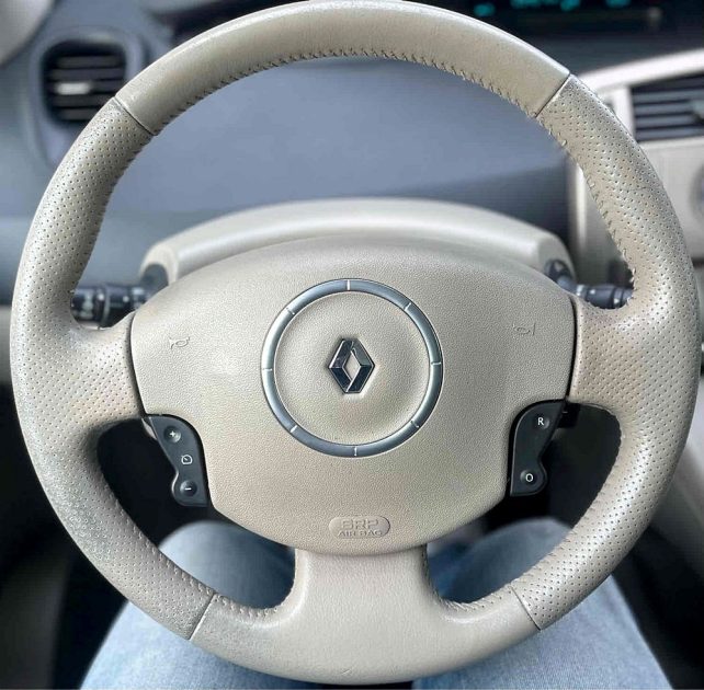 RENAULT SCÉNIC II 2007