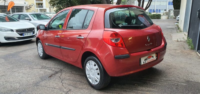 Renault Clio III 1.5l Dci 86cv, * Idéale jeune conducteur*, *Peu kilométrés*