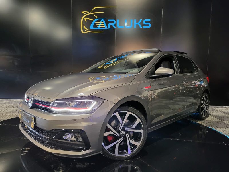 VOLKSWAGEN POLO VI GTI 2.0 TSI 200cv DSG6 / APPLE CARPLAY/TOIT OUVRANT/SIEGES CHAUFFANT