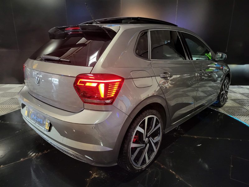 VOLKSWAGEN POLO VI GTI 2.0 TSI 200cv DSG6 / APPLE CARPLAY/TOIT OUVRANT/SIEGES CHAUFFANT