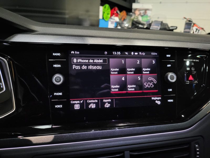 VOLKSWAGEN POLO VI GTI 2.0 TSI 200cv DSG6 / APPLE CARPLAY/TOIT OUVRANT/SIEGES CHAUFFANT