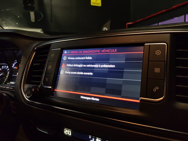 CITROEN JUMPY III 2.0 BlueHDi 122cv FG M BVM6 CARPLAY / CLIM AUTO / CAMERA / ATTELAGE