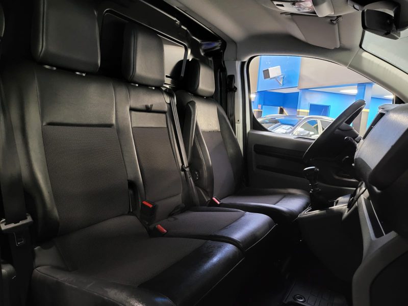 CITROEN JUMPY III 2.0 BlueHDi 122cv FG M BVM6 CARPLAY / CLIM AUTO / CAMERA / ATTELAGE