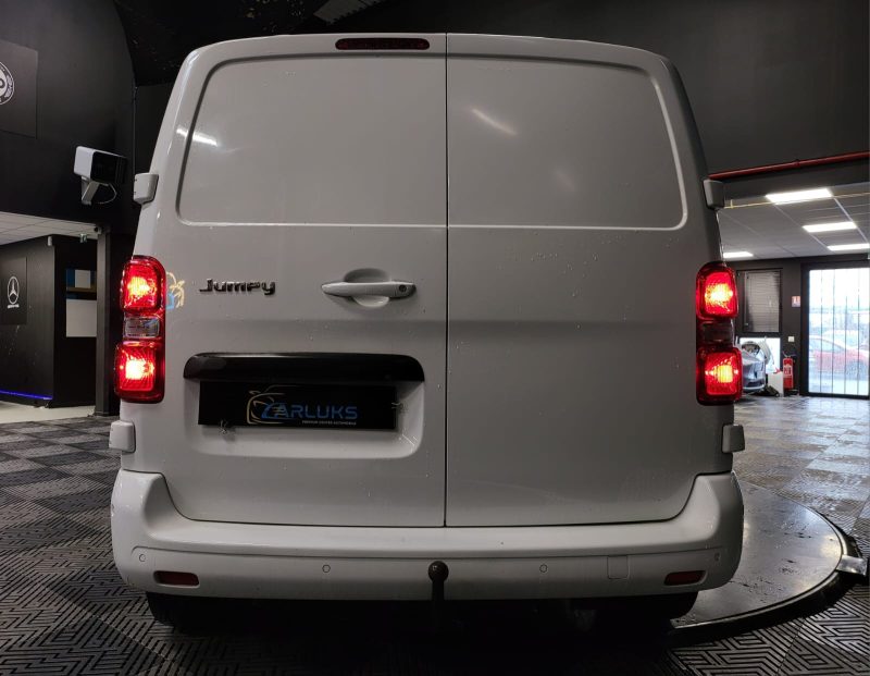 CITROEN JUMPY III 2.0 BlueHDi 122cv FG M BVM6 CARPLAY / CLIM AUTO / CAMERA / ATTELAGE