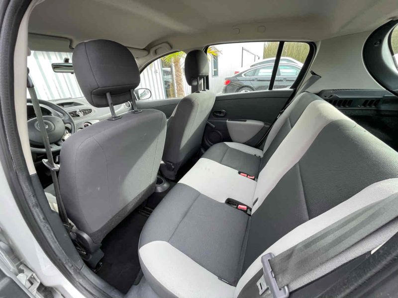 RENAULT CLIO III 2010