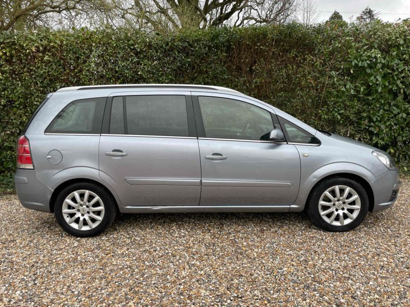 OPEL ZAFIRA 2006 1.9l CDTI 120 cv 