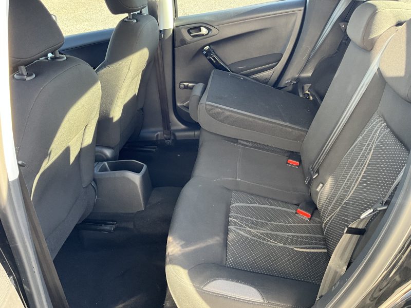 PEUGEOT 208 I 2016