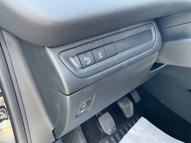 PEUGEOT 208 I 2016