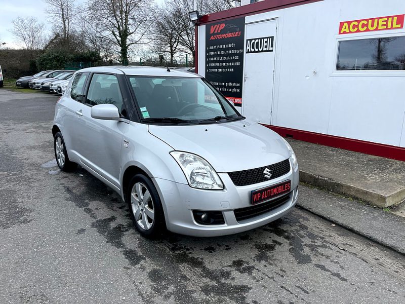 SUZUKI SWIFT III 2009