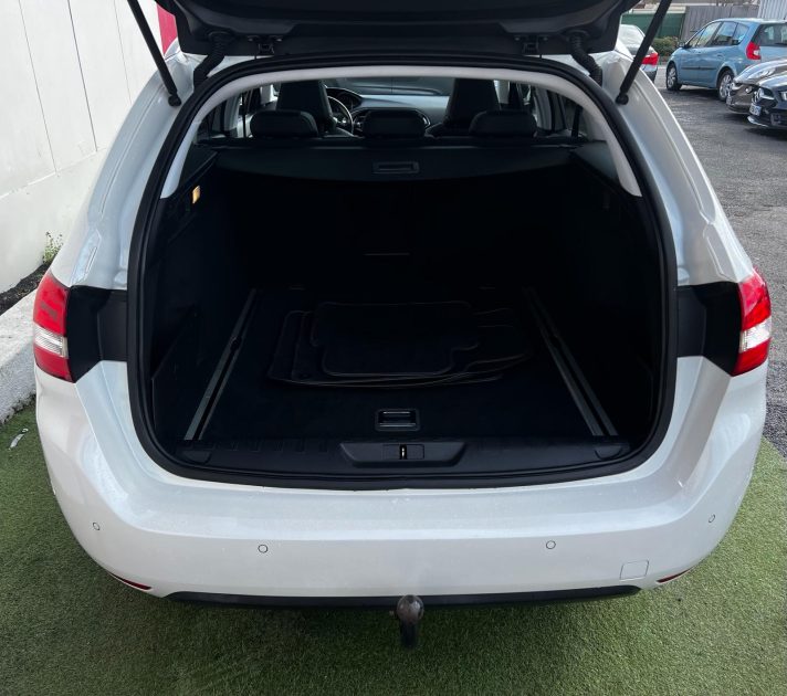 PEUGEOT 308 SW II 2017