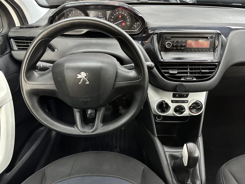PEUGEOT 208 I 2016