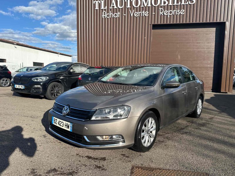 VOLKSWAGEN PASSAT B7 2011