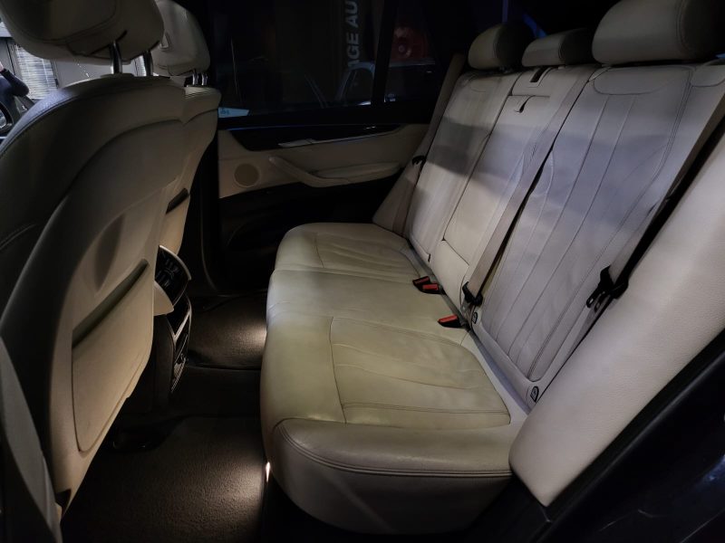 BMW X5 S-Drive 25d 218cv LOUNGE TOIT OUVRANT / ATTELAGE / 360° / CUIR BLANC ELECT A MEMOIRE