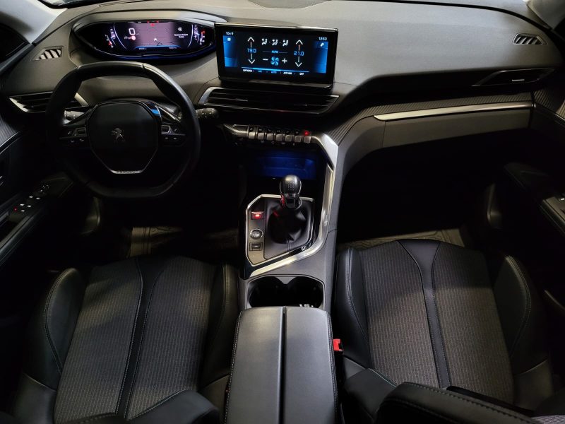 PEUGEOT 3008 1.2 PURETECH 130CH ALLURE CAMERA DE RECUL / CARPLAY / VIRTUAL COKPIT