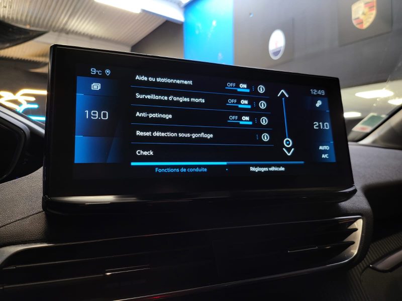 PEUGEOT 3008 1.2 PURETECH 130CH ALLURE CAMERA DE RECUL / CARPLAY / VIRTUAL COKPIT