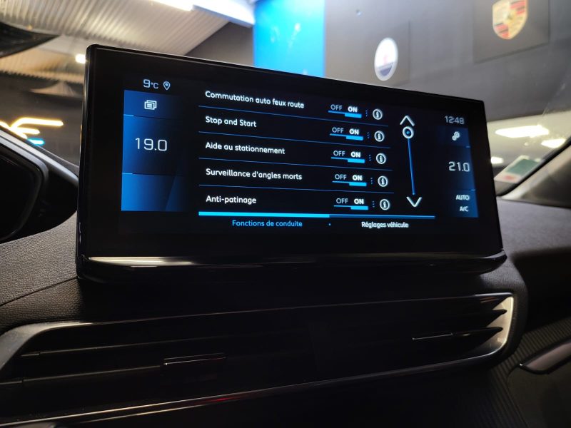 PEUGEOT 3008 1.2 PURETECH 130CH ALLURE CAMERA DE RECUL / CARPLAY / VIRTUAL COKPIT