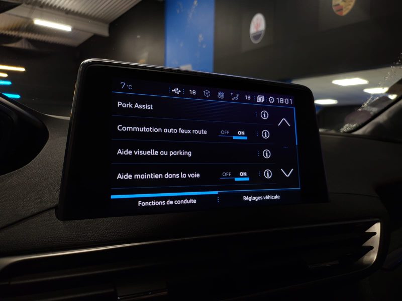 PEUGEOT 3008 1.6 THP 165cv ALLURE /TOIT OUVRANT+PARK ASSIST+CAMERA+CAR PLAY/