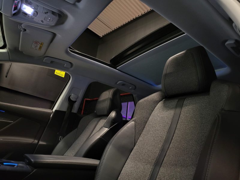 PEUGEOT 3008 1.6 THP 165cv ALLURE /TOIT OUVRANT+PARK ASSIST+CAMERA+CAR PLAY/