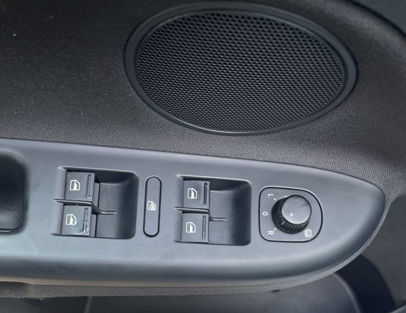 VOLKSWAGEN GOLF PLUS  2009