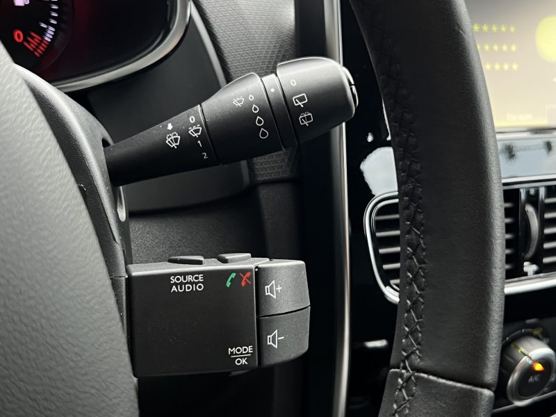 RENAULT CLIO 4 IV PHASE 2 1.5 DCI 90 Cv ECRAN GPS TACTILE / REGULATEUR BLUETOOTH - GARANTIE 1 AN