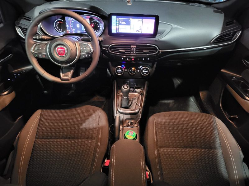 II 101 cv SPORT T3 TURBO / CARPLAY / ANGLE MORT / REGULATEUR