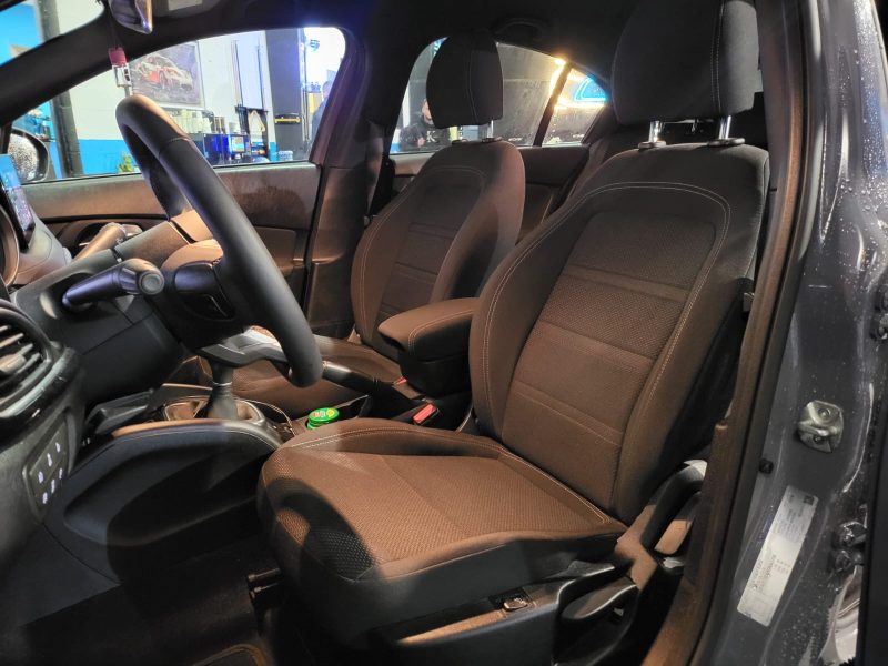 II 101 cv SPORT T3 TURBO / CARPLAY / ANGLE MORT / REGULATEUR