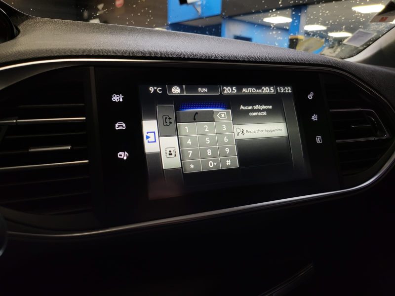 PEUGEOT 308 1.6 BlueHDi 115cv ACTIVE / REGULATEUR + LIMITEUR / AIDE AU PARKING / FAIBLE KILOMETRAGE