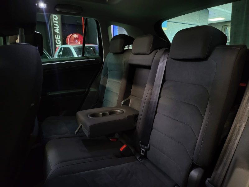 VOLKSWAGEN TIGUAN 2.0 TDI 150cv CARAT / TOIT OUVRANT+VIRTUAL COCKPIT+PARK ASSIST+CAMERA/