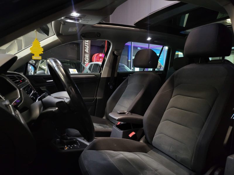 VOLKSWAGEN TIGUAN 2.0 TDI 150cv CARAT / TOIT OUVRANT+VIRTUAL COCKPIT+PARK ASSIST+CAMERA/