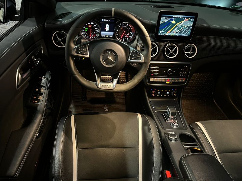 MERCEDES CLA AMG CLA 45 4-matic 420 CV WHITE ART EDITION PACK CARBON / PACK AERO / APPLE CARPLAY