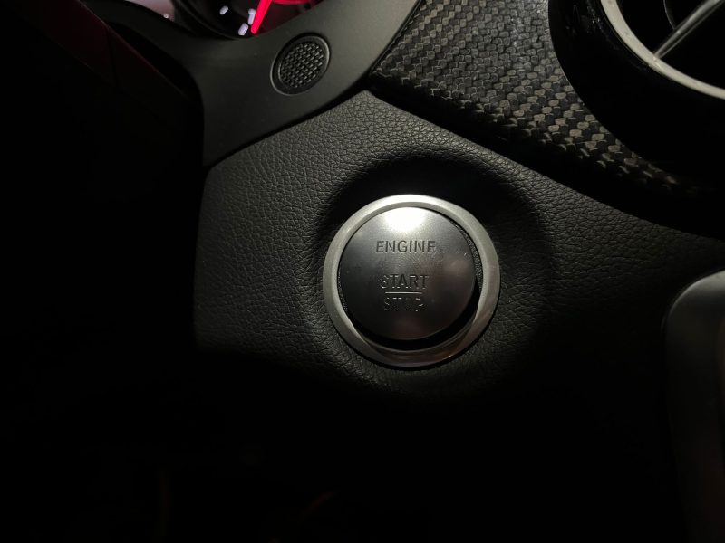 MERCEDES CLA AMG CLA 45 4-matic 420 CV WHITE ART EDITION PACK CARBON / PACK AERO / APPLE CARPLAY