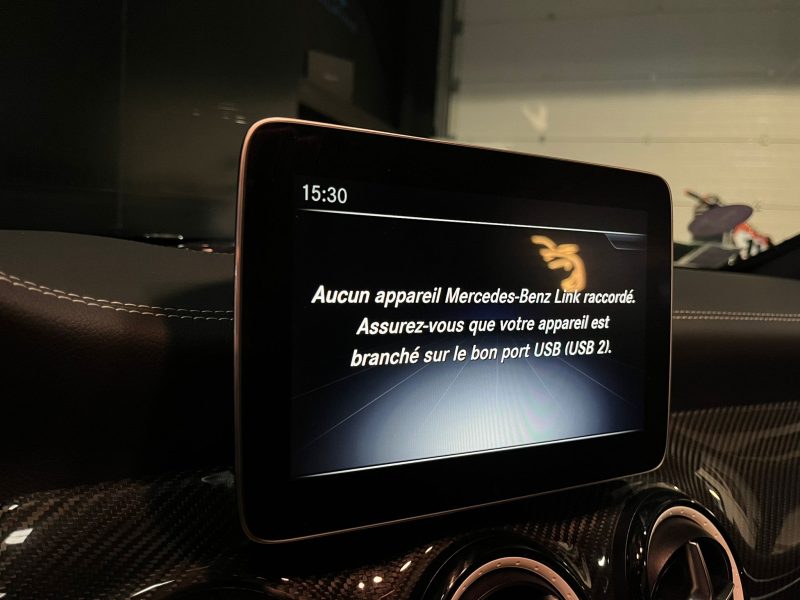 MERCEDES CLA AMG CLA 45 4-matic 420 CV WHITE ART EDITION PACK CARBON / PACK AERO / APPLE CARPLAY