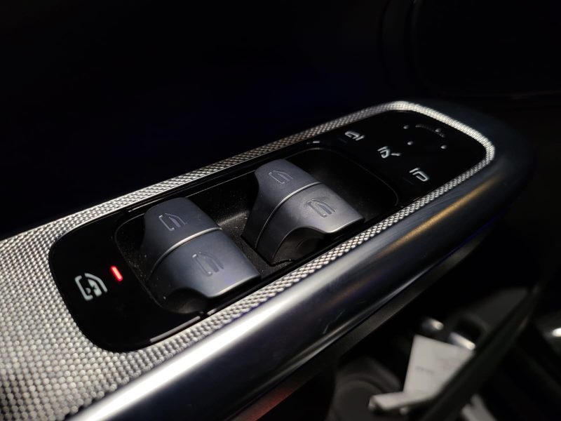 MERCEDES GLC 400E 2.0 i 4-MATIC 9G-TRONIC 381CV AMG LINE/ VIRTUAL COCKPIT+CAMERA 360°+LUMIERE D'AMBI