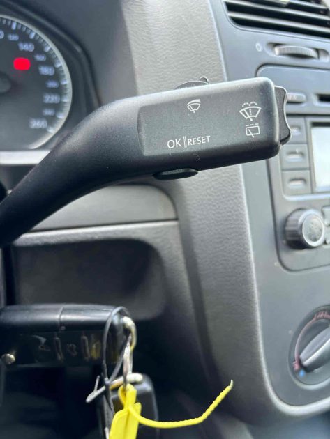 VOLKSWAGEN GOLF V 1.9 TDI 90 CONFORT