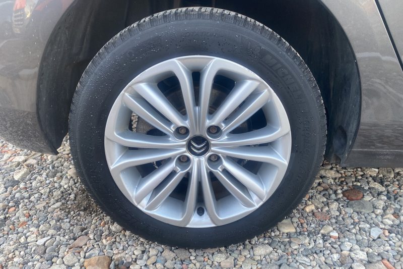 CITROEN C4 II Millenium Business BlueHDI  120ch 