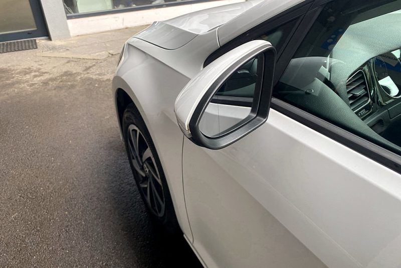 VOLKSWAGEN GOLF VII 1.0 TSI 110ch Sound + 4 pneus été