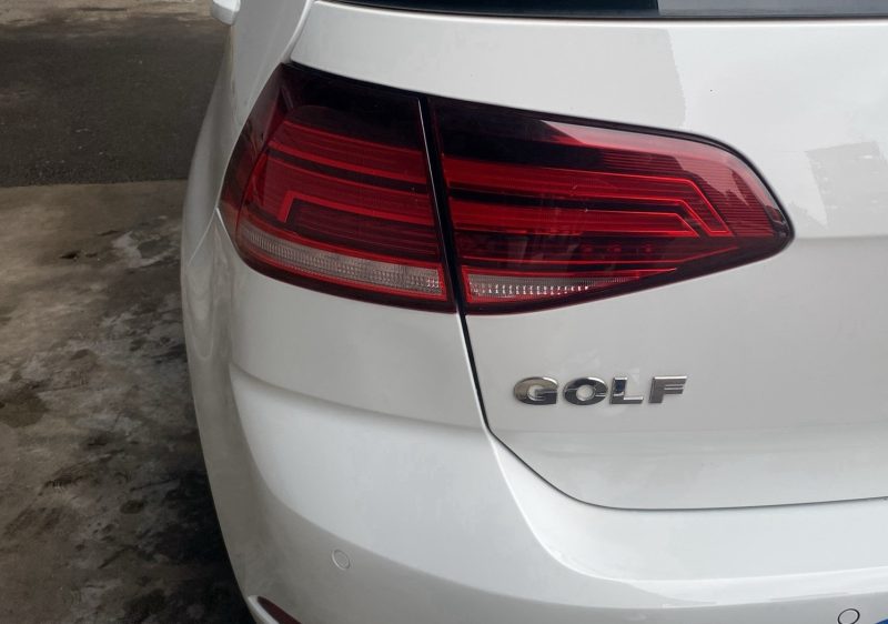 VOLKSWAGEN GOLF VII 1.0 TSI 110ch Sound + 4 pneus été