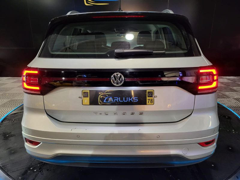 VOLKSWAGEN T-CROSS 1.0 TSI 116cv R-Line DSG7 / APPLE CARPLAY/DETECTION ANGLES MORTS/RADAR-AV-AR