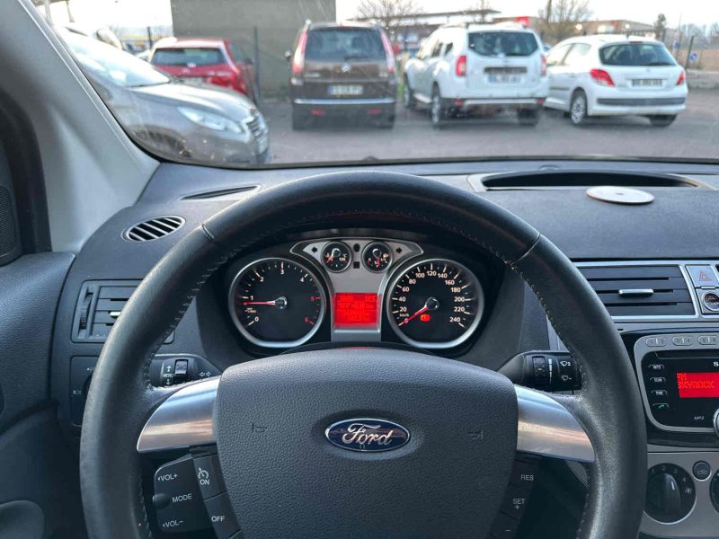 FORD KUGA 2010
