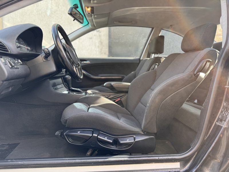 BMW  SERIE 3 320 CI BOITE AITOMATIQUE PAYEZ EN 4X